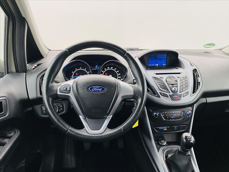 Ford B-MAX 1,0 EcoBoost 74kW - fotka 10 z 23
