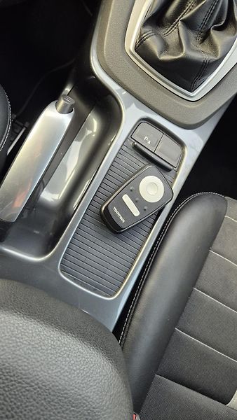 Ford Kuga (2011) 2.0 TDCi 4x4 Titanium, ČR - fotka 47 z 52