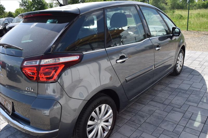 Citroën C4 Picasso 1,6 HDI 82KW NÍZKÉ KM 2XKOLA - fotka 5 z 50