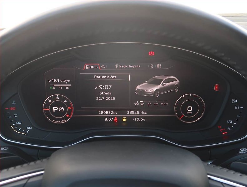 Audi A4 (2017) 2.0 TDI, Automat, Serv.kniha - fotka 11 z 23
