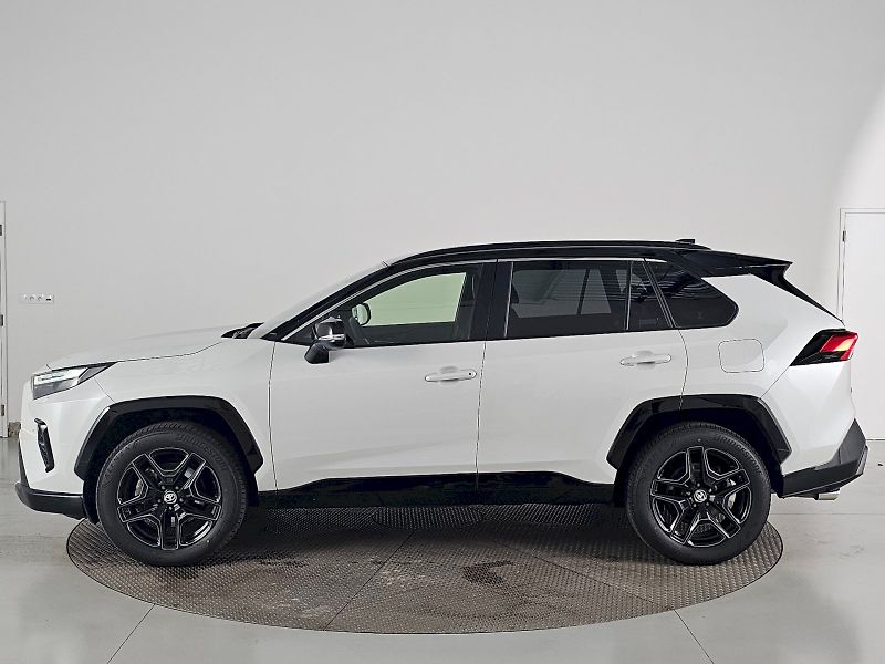 Toyota RAV4 (2025) 2.5HEV 222k 4X4 GR SPORT - fotka 3 z 32
