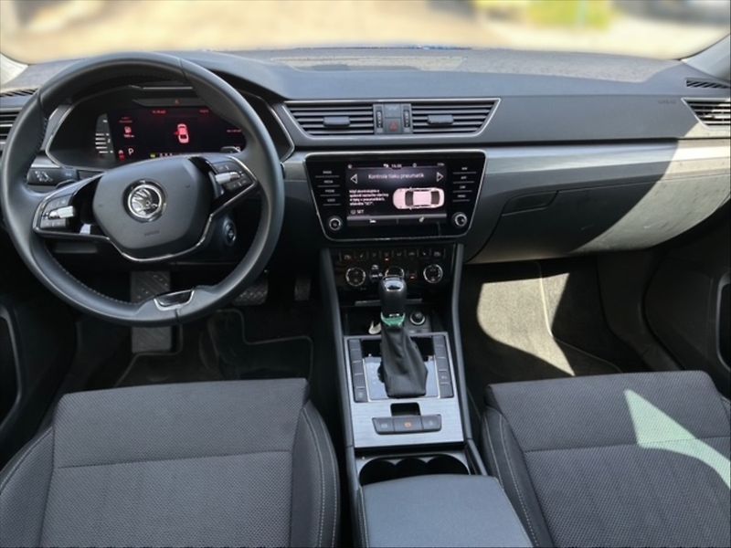 Škoda Superb 2,0 TDI 110 Style DSG - fotka 9 z 11