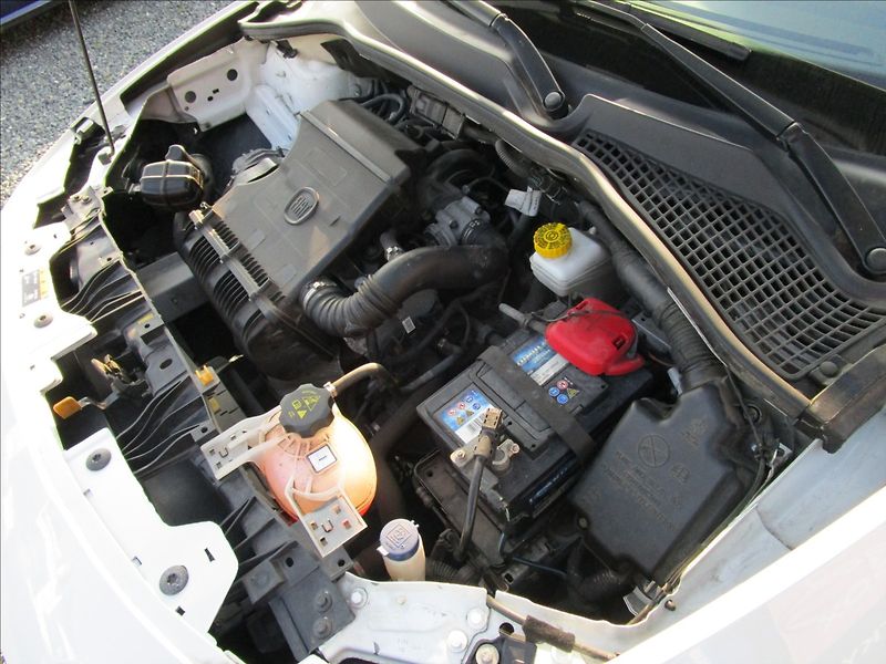 Fiat Tipo 1.4i 16V Klima - fotka 35 z 37