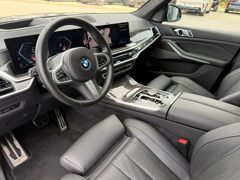 BMW X7 xDrive40d TOP stav - fotka 12 z 40