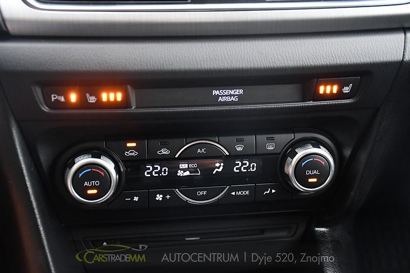Mazda 3 2,0 SkyActiv Revolution 2xkola - fotka 29 z 49