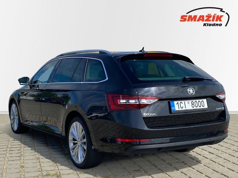 Škoda Superb (2016) 2,0 (110kW) NM Aut. - fotka 4 z 30