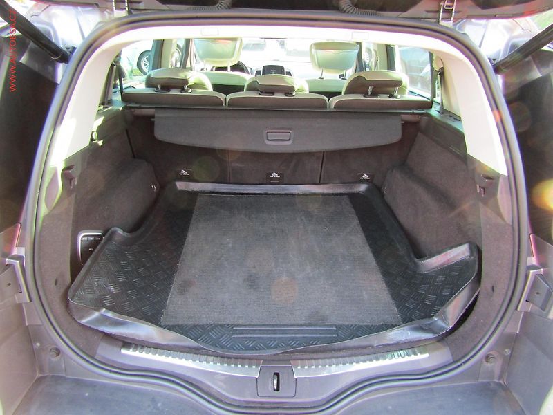 Renault Espace (2016) 1.6 DCi, servis.kniha, AT - fotka 7 z 20