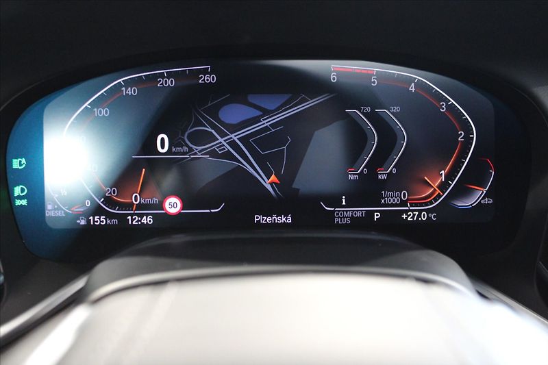 BMW Řada 7 740d xDrive Masáž/NezTop/360°/ - fotka 17 z 37