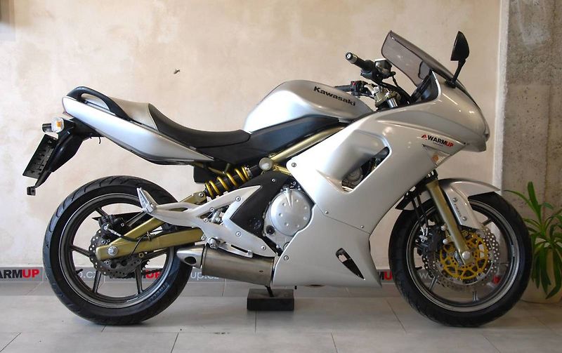 Kawasaki ER-6f (2006) ER6-f - fotka 1 z 20