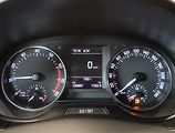 Škoda Fabia (2018) Style 1.0 TSI, Navi, Tempomat - náhled 11