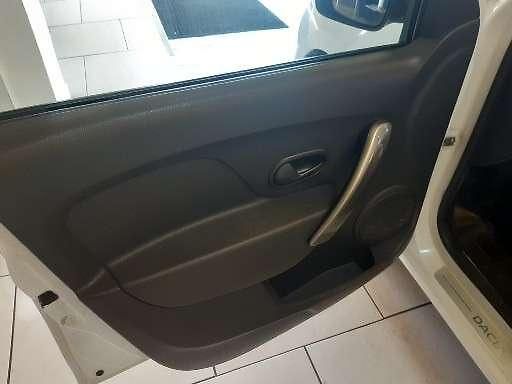 Dacia Sandero 1.2 i KLIMA  - fotka 8 z 19