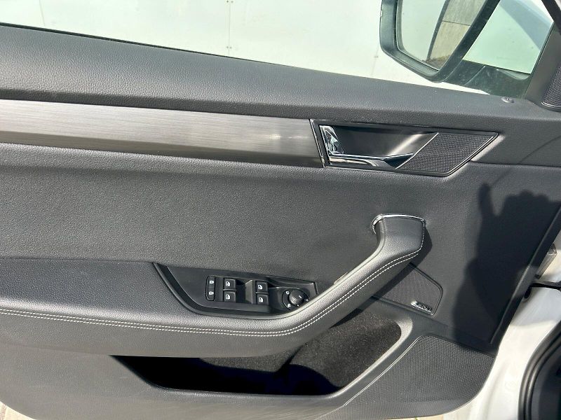 Škoda Superb (2022) STY TD 147/2.0 A7F - fotka 19 z 31
