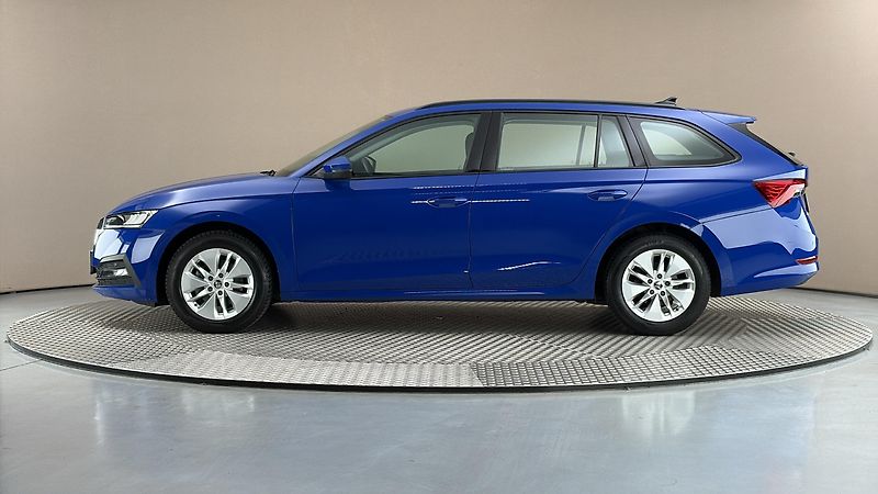 Škoda Octavia 2.0 TDI Ambition Combi - fotka 4 z 24