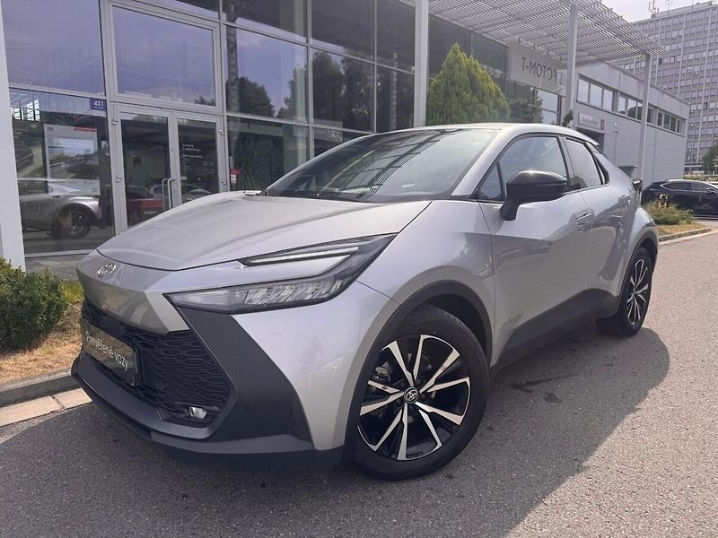 Toyota C-HR 1.8 Style - fotka 4 z 13