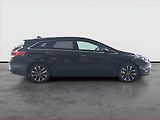 Hyundai i40 (2015) 1.7 CRDi, Navi, Xenony - náhled 6