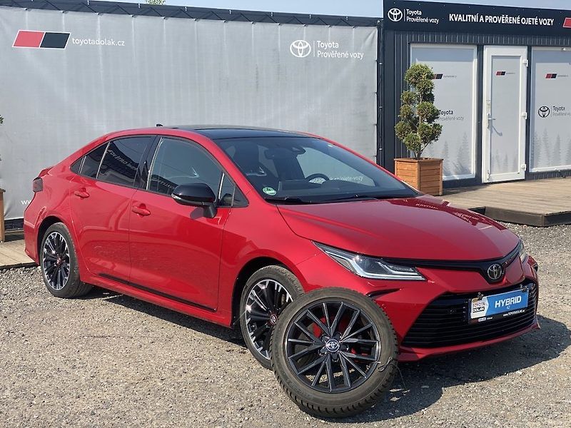 Toyota Corolla 1.8HEV, ČR, GR Sport, záruka - fotka 1 z 17