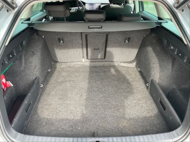 Škoda Octavia 2,0 TDI 110 4x4 Scout AT - fotka 6 z 11