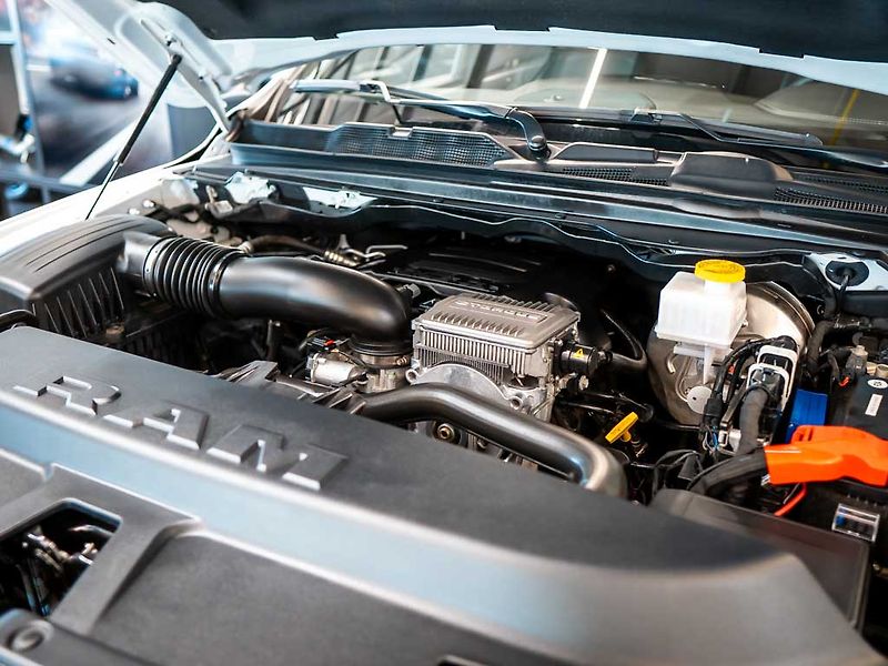 Dodge RAM (2024) 5.7 HEMI V8 Sport Lift edition - fotka 29 z 31