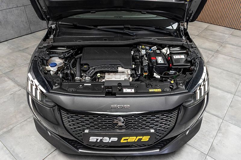 Peugeot 208 1.2 GT PACK 100 S&S EAT8*ČR* - fotka 36 z 42