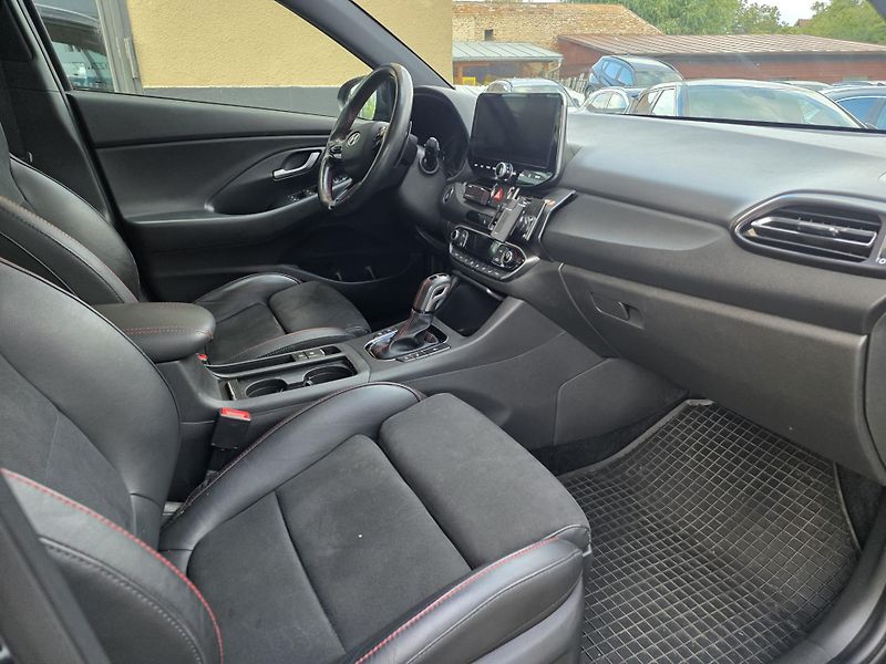 Hyundai i30 1.5N-LINE-V ZÁRUCE-DPH-AUTOMAT - fotka 15 z 16