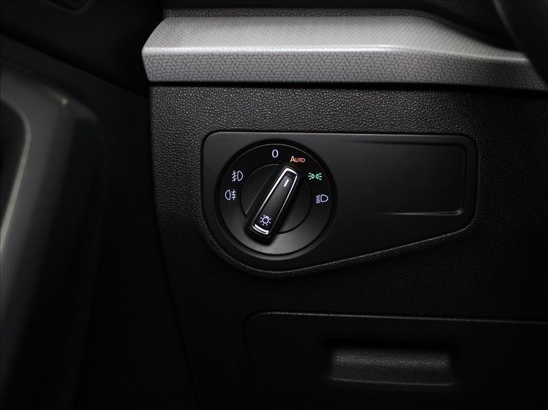 Seat Tarraco 1,5 TSi 110kW Style 7-míst ČR - fotka 19 z 21