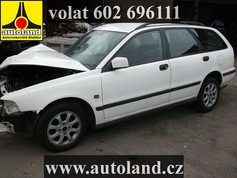Volvo V40 (2000) VOLAT 602 696111 - fotka 3 z 9