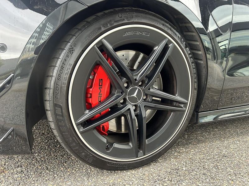 Mercedes-Benz CLA 45 S AMG 4MATIC+ Shooting Brak - fotka 9 z 32