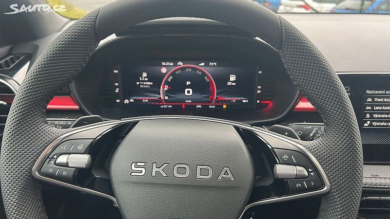 Škoda Fabia (2025) 1.0 TSI Monte Carlo DSG - fotka 18 z 22