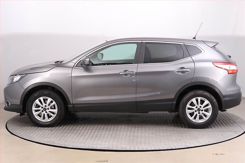 Nissan Qashqai (2015) 1.2 DIG-T, Navi, Tempomat - fotka 3 z 18