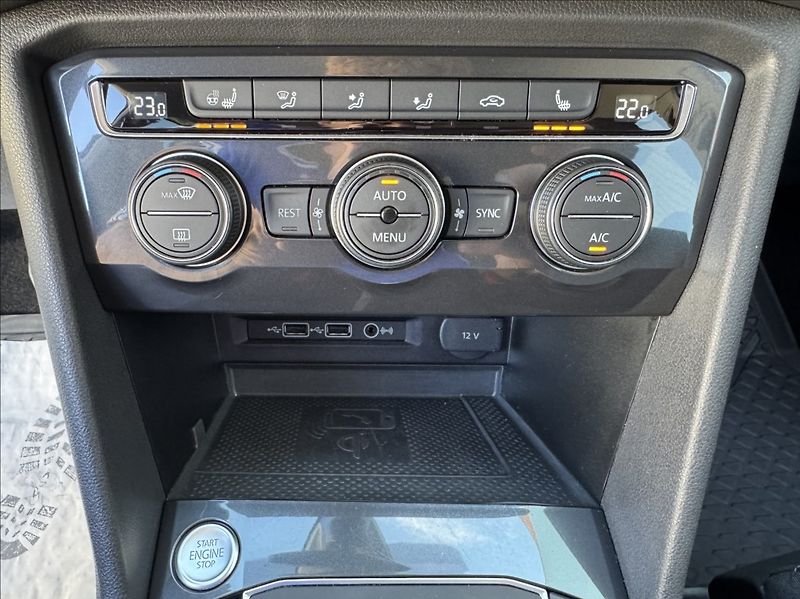 Volkswagen Tiguan Allspace 2,0 TDI DSG 4MOT HIGHLINE ČR - fotka 32 z 50