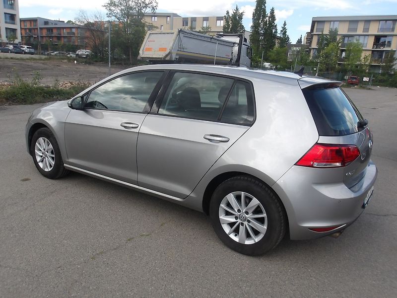 Volkswagen Golf 1,4TSi 92kW ČR ! 2.MAJ.! - fotka 9 z 27