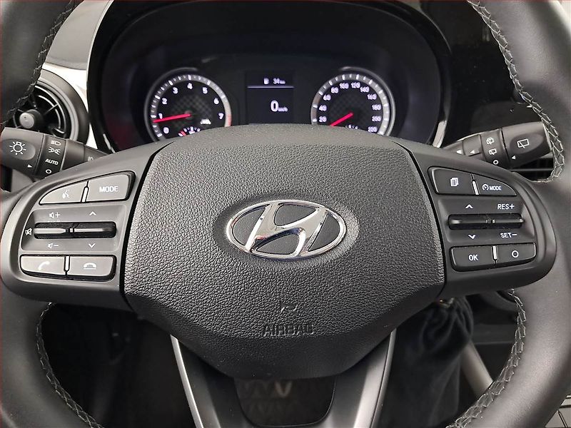 Hyundai i10 (2020) Comfort 1.0, ČR,1.maj - fotka 16 z 17