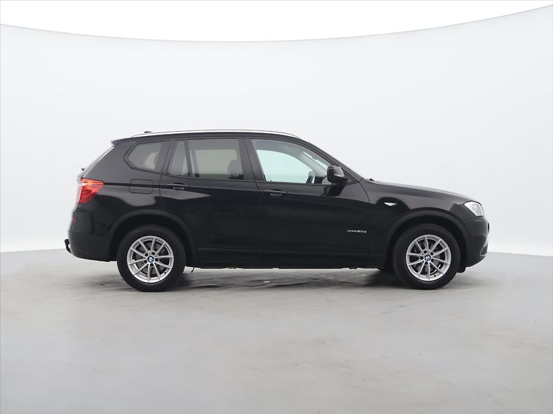 BMW X3 2,0 20d xD 135kW Aut. CZ Tažné - fotka 8 z 25