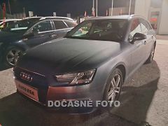 Audi A4 (2019) 2.0 TDi Avant, AT, ACC, navi - fotografie inzerátu