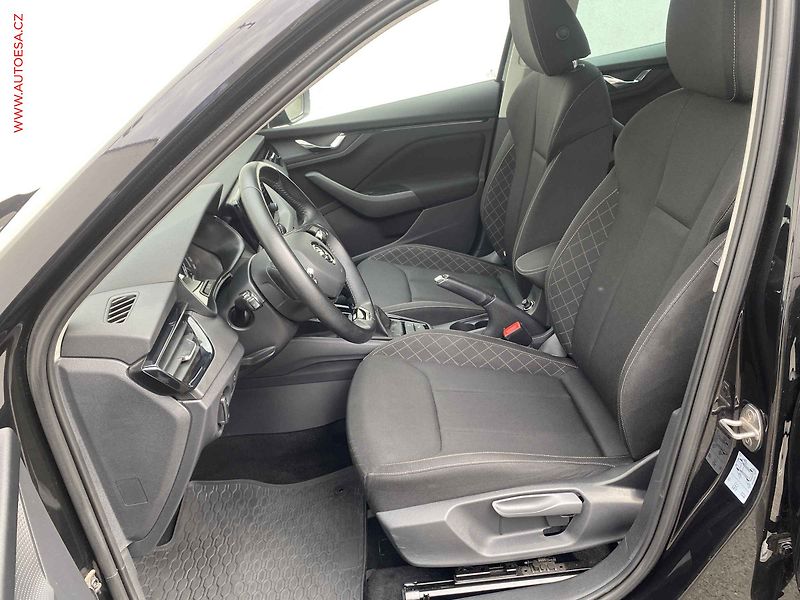 Škoda Kamiq (2022) 1.0 TSi, Ambition, DSG, LED - fotka 9 z 18