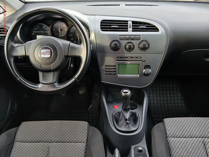 Seat Leon (2008) 1.9 TDi, 1.maj, Reference - fotka 8 z 15