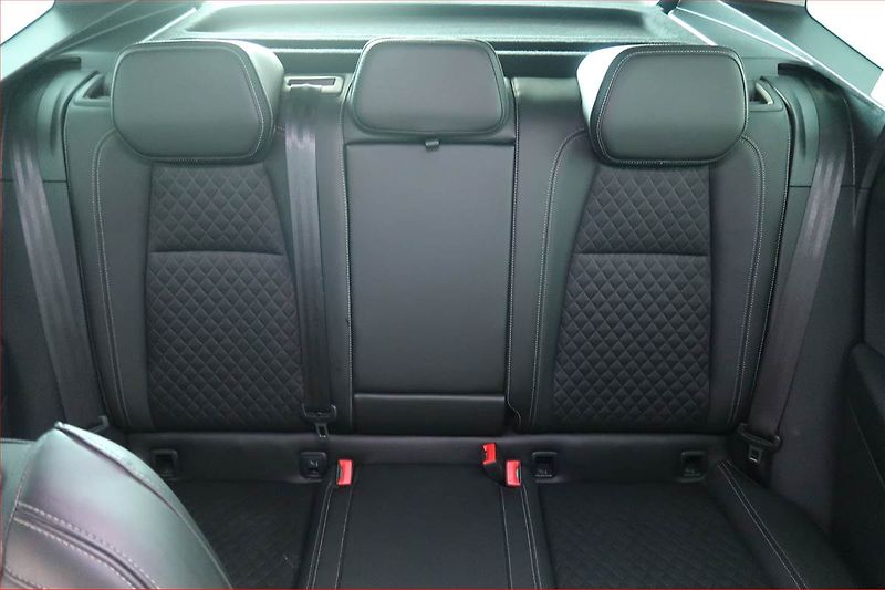 Škoda Karoq (2019) Style 1.6 TDI - fotka 10 z 21