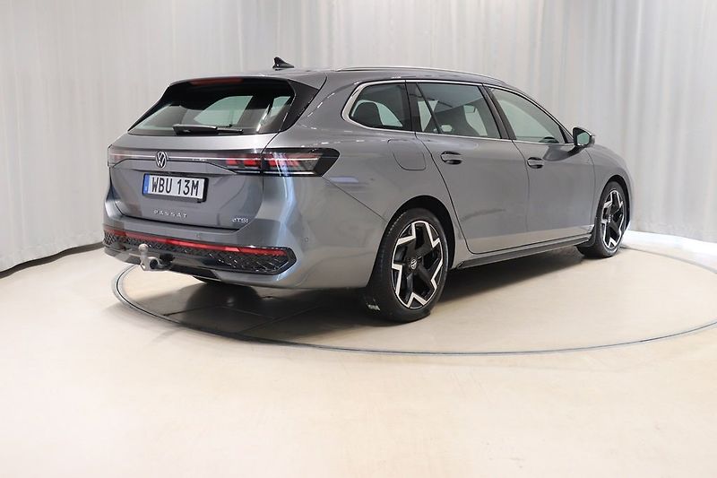Volkswagen Passat 1.5 eTSI NezTop IQ Kamera Taž - fotka 6 z 11