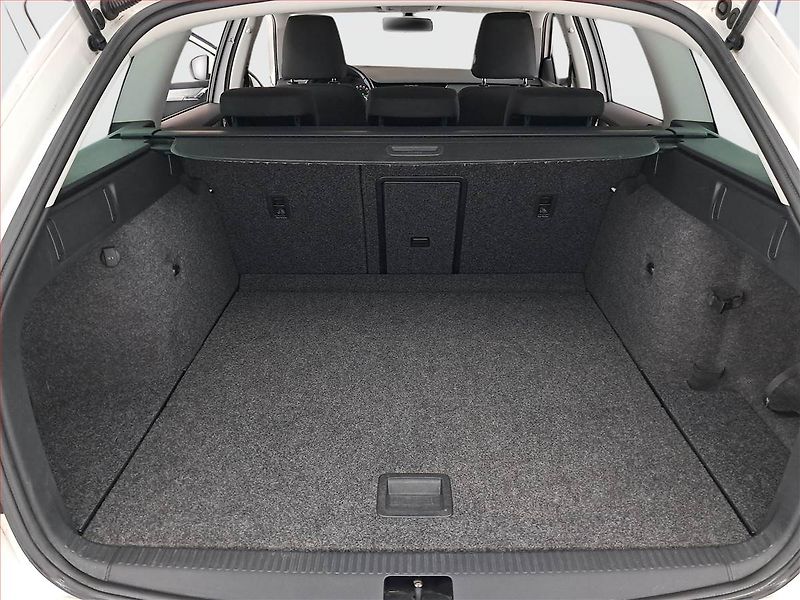 Škoda Octavia (2013) 1.6 TDI, Automat, Navi - fotka 14 z 16
