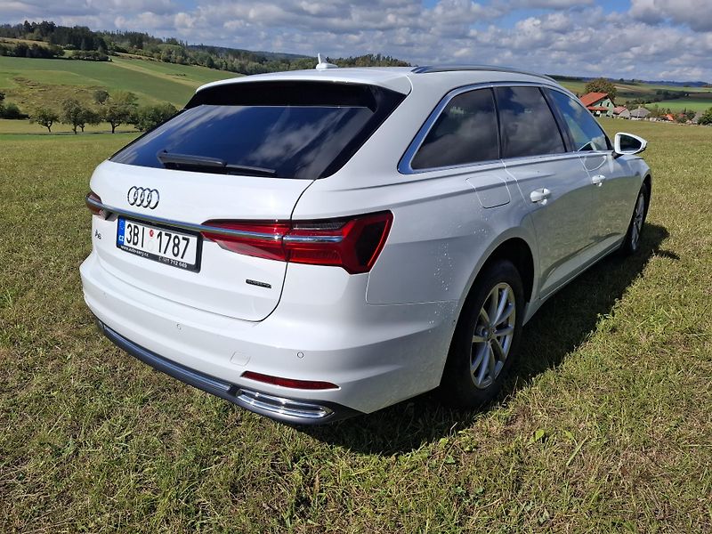 Audi A6 Avant (2022) - fotka 7 z 14