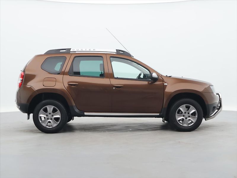 Dacia Duster 1,2 TCe 92kW Exception Klima - fotka 8 z 25