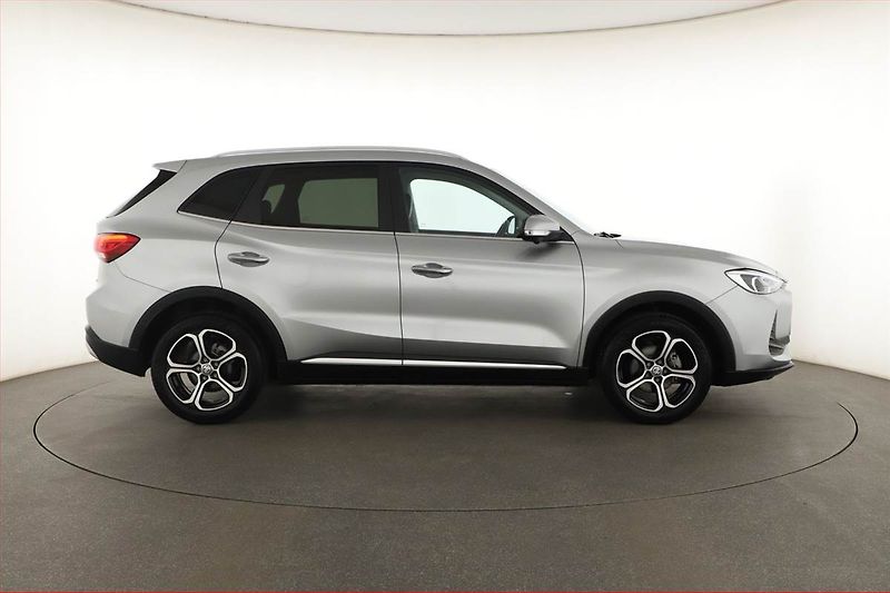 MG ZS (2025) 1.5 i, ELEGANCE, KAMERA - fotka 6 z 20