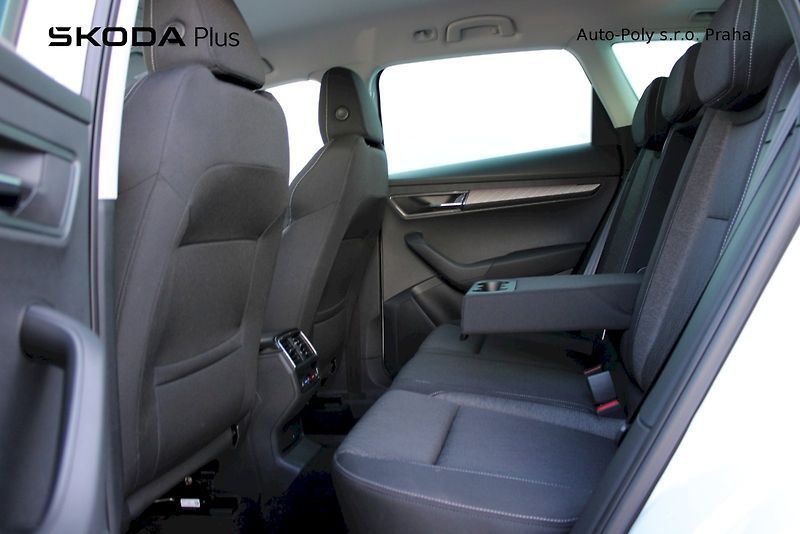 Škoda Karoq (2023) 2.0 TDI 110 kW Style - fotka 21 z 25