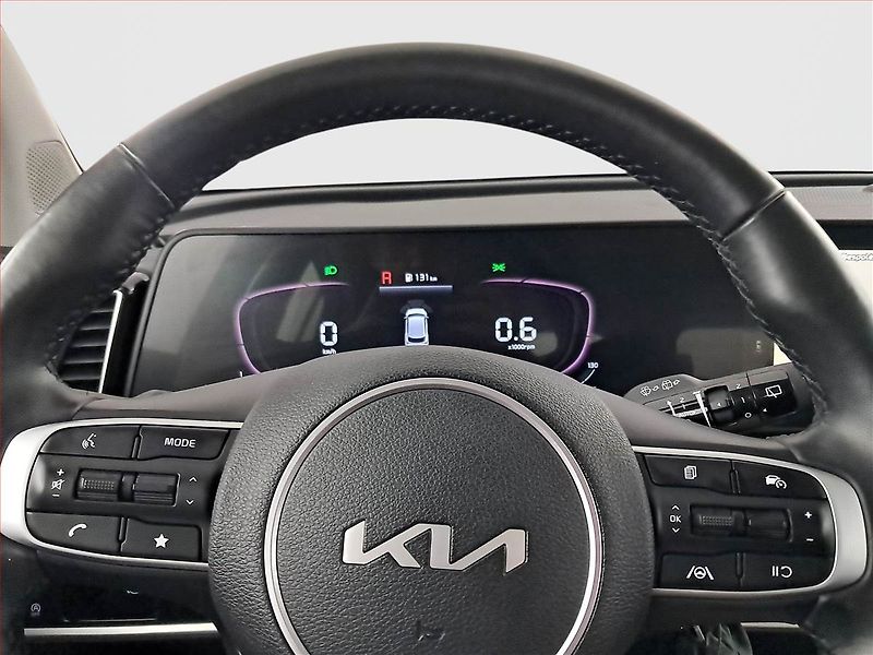 Kia Sportage (2023) Exclusive 1.6 T-GDI - fotka 17 z 18