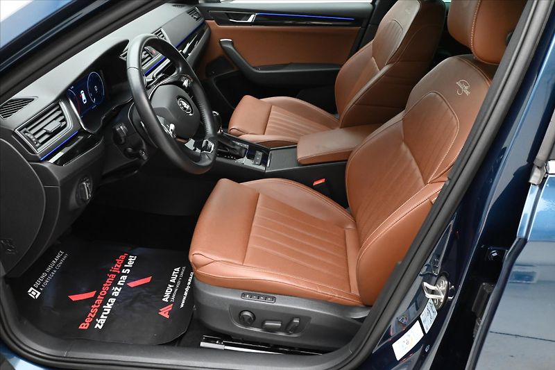 Škoda Superb 2,0 TSI 206kW L&K DSG 4x4 Záru - fotka 13 z 32