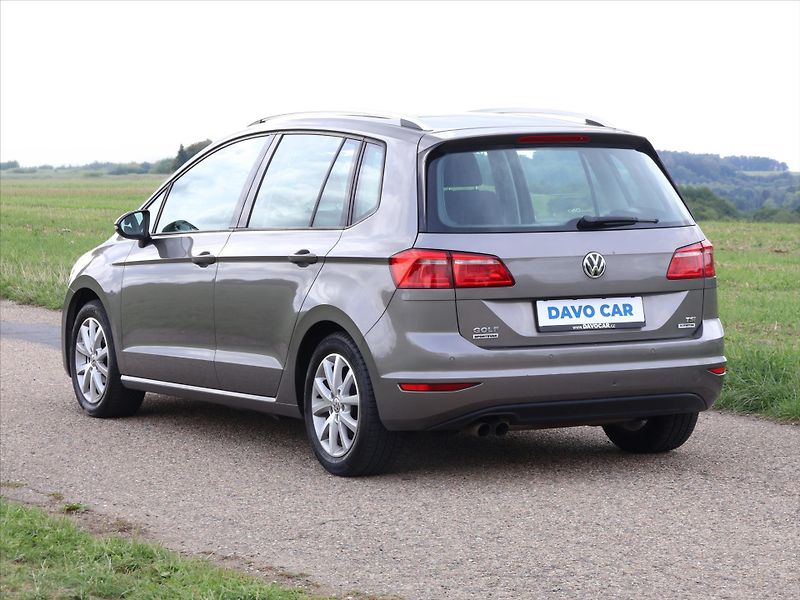 Volkswagen Golf Sportsvan 1,4 TSI 92kW Comfortline DSG - fotka 5 z 41
