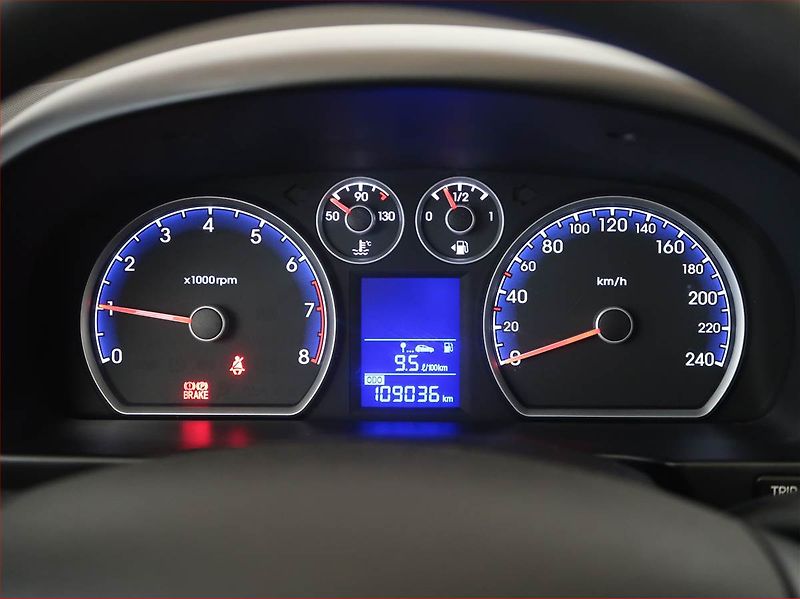 Hyundai i30 (2010) 1.4 CVVT, Serv.kniha - fotka 11 z 13