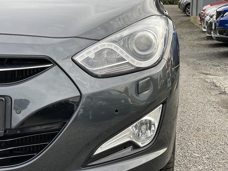 Hyundai i40 1.7CRDi NAVI KAMERA TEMPOMAT - fotka 41 z 46