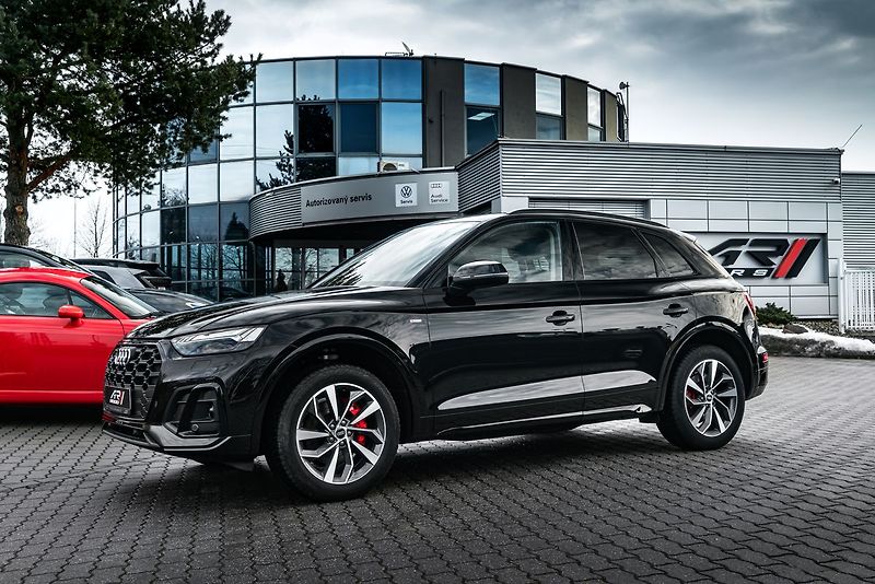 Audi Q5 40 TDI quattro S tronic 2x S-l - fotka 21 z 21