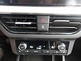 Škoda Kamiq 1,5TSi AUTOMAT !!! 1.MAJITEL ! - náhled 23